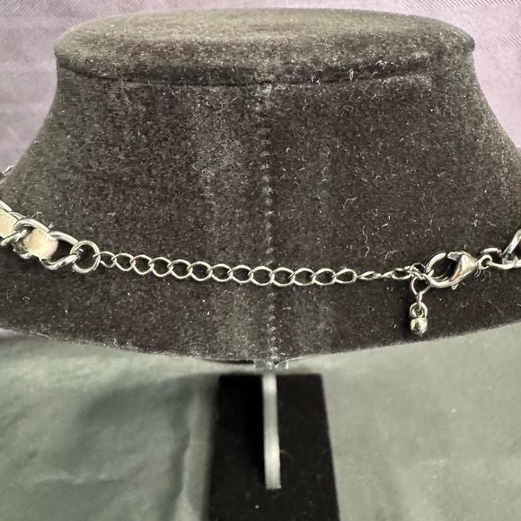 Vintage Stunning Black Crystal Statement Necklace - Picture 3 of 7